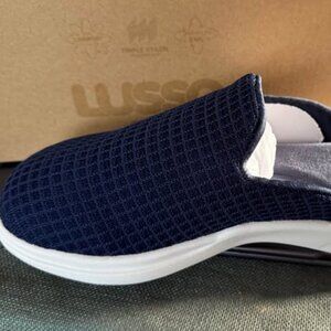 Lusso Cloud Waffle slippers